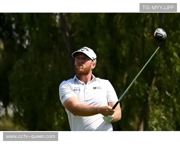 科兹玛作为LIV高尔夫铁头高尔夫俱乐部所属选手，成为亚洲巡回赛夺冠热门