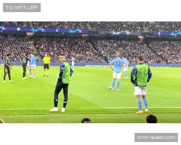 转播方在皇马比赛中测试“球员第一视角”微型镜头,引发隐私讨论 转播方在皇马比赛中测试“球员第一视角”微型镜头,引发隐私讨论