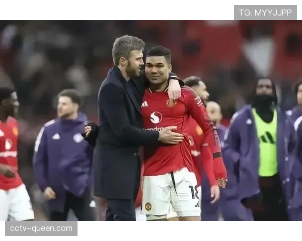 曼联1-2不敌利兹联，42%控球率暴露中场失控